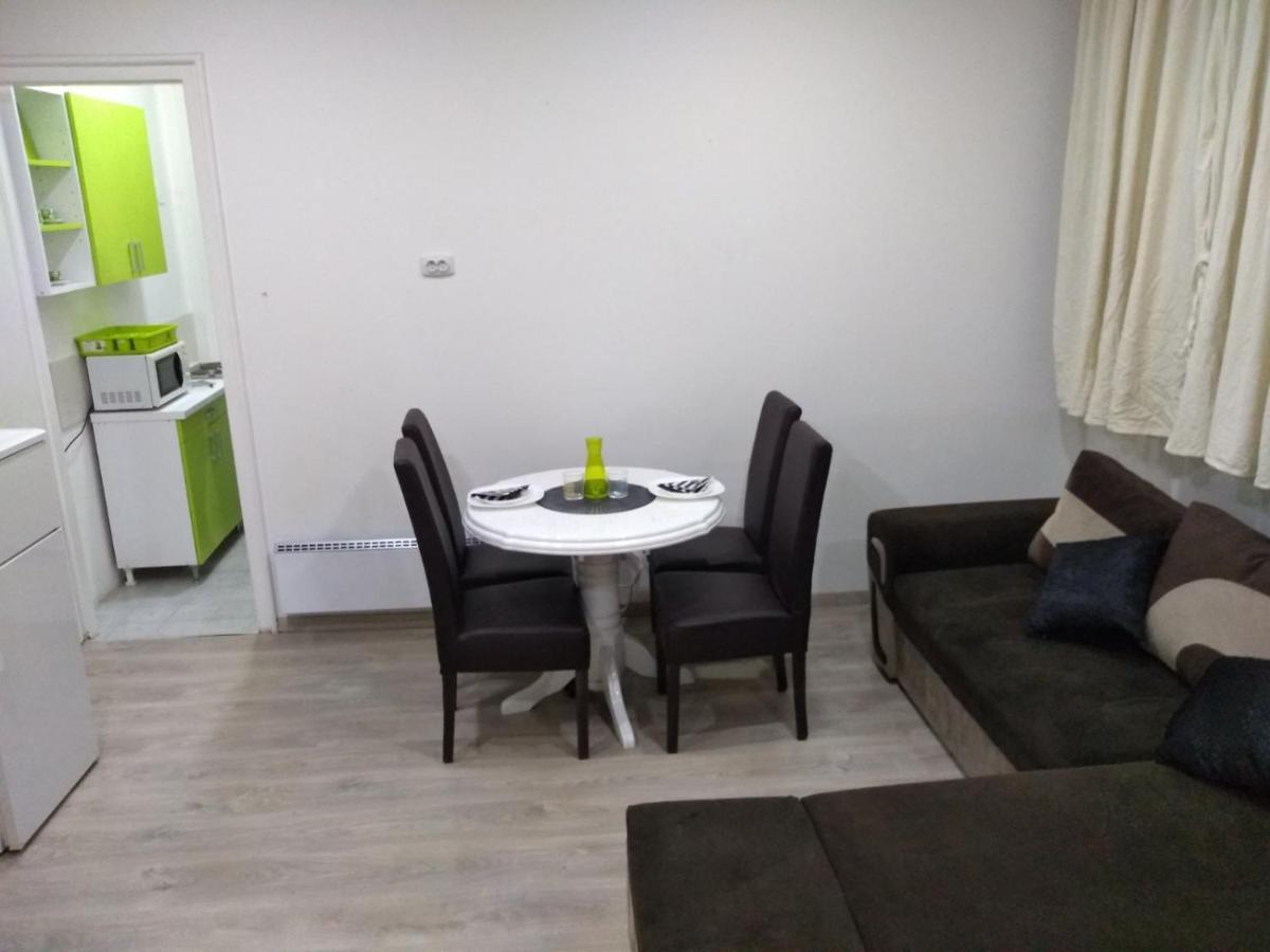 Lucky Apartment Белград Екстериор снимка